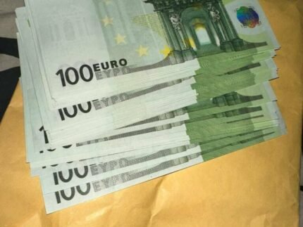 شراء أوراق نقدية مزيفة من اليورو عبر الإنترنت